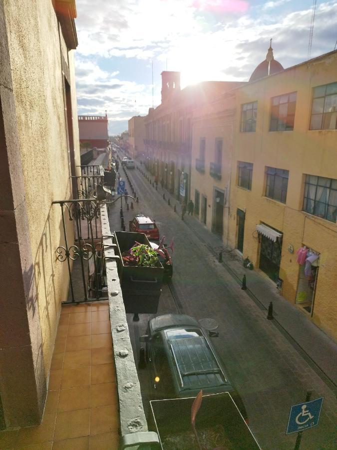 Lele Panchito Y Lavanda Juntos En El Centro Querétaro Extérieur photo